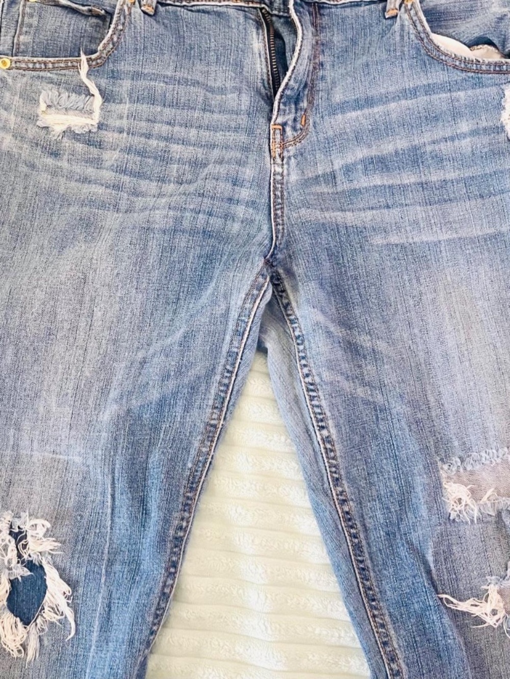 Mossimo Denim Distressed Skinny Jeans Size 12 Medium Wash Stretch Women's